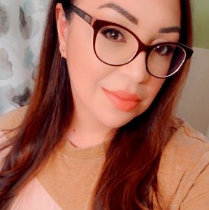 Meet your Posher, Love